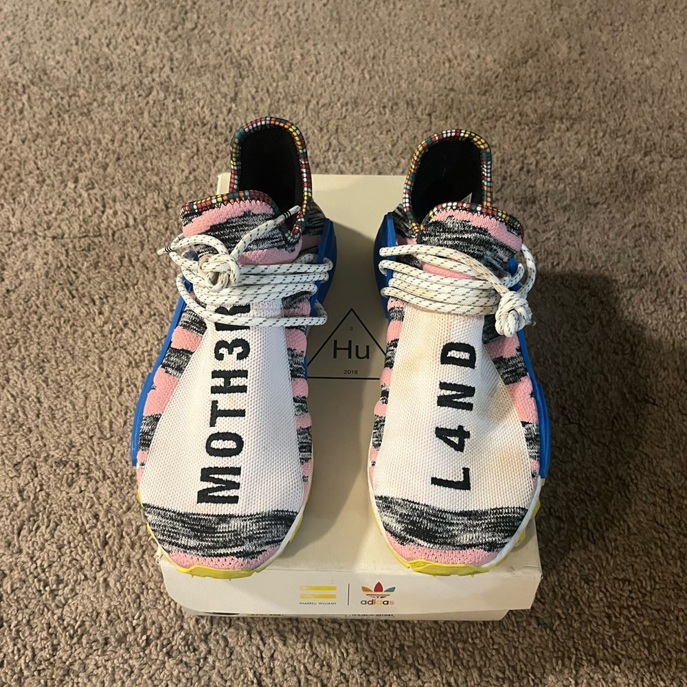 Pharrell Williams x Adidas Original Human Race 9.5